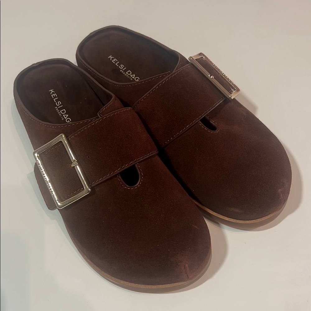 New Kelsi Dagger Brown/Burgandy Suede Clogs with Buckle